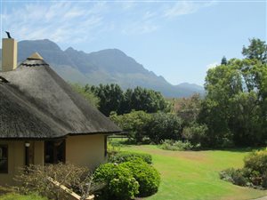 4 Bed House in Golden Acre