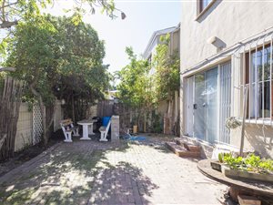 4 Bed Apartment in Tableview