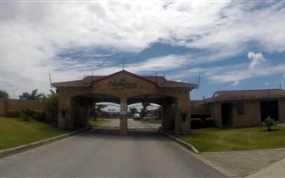 484 m² Land available in Beverley Grove
