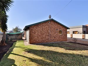 3 Bed House in Jan Niemand Park