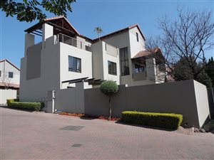 1 Bed Apartment in Fourways