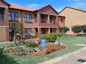 Studio Apartment in Willow Park Manor