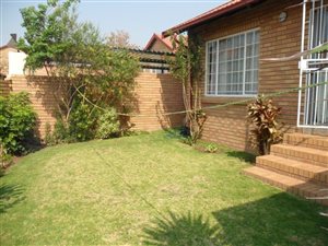 2 Bedroom Simplex in The Reeds