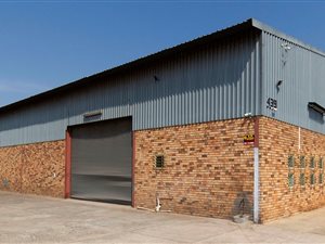 1580 m² Commercial space in Soweto Central
