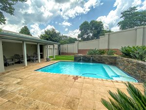 2 Bed Apartment in Westcliff