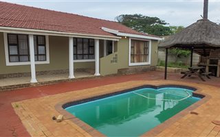 3 Bedroom House in Illovo Beach