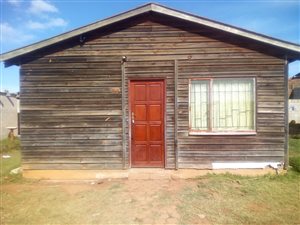 2 Bed House in Kwanonqaba