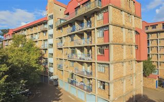 2 Bedroom Flat in Kilner Park