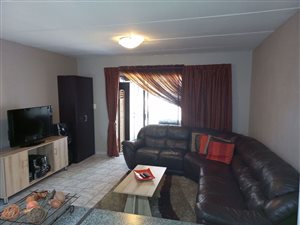 1 Bed Townhouse in Brenthurst