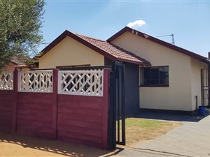 3 Bedroom House in Delmore Park