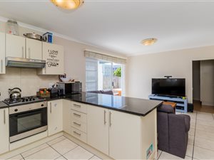 3 Bed House in Nuutgevonden