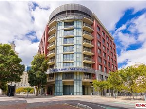 1 Bed Apartment in Foreshore