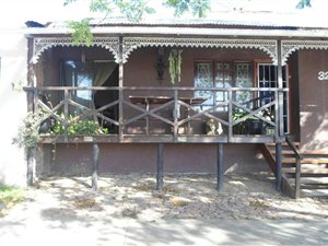 6 Bedroom House in College Hill