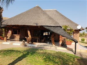 8.4 ha Farm in Hartbeesfontein