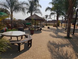 8.4 ha Farm in Hartbeesfontein