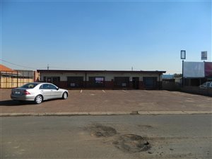 410 m² Office Space in Witbank