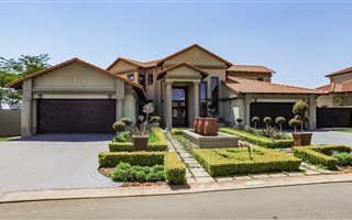 5 Bedroom House in The Wilds