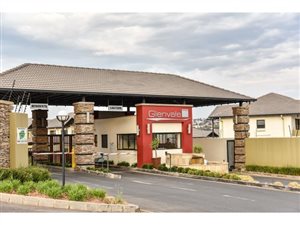 3 Bed Townhouse in Glen Eagles