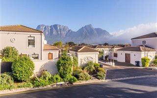 2 Bedroom House in Claremont
