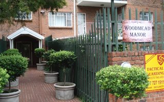 2 Bedroom Apartment in Woodmead