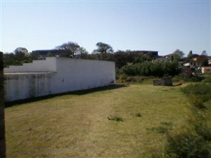 2.3 ha Land available in New Germany
