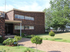2 Bed Apartment in Monument