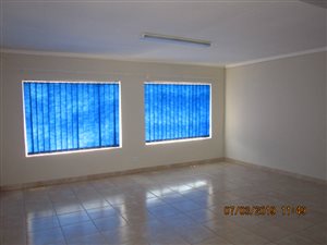 80 m² Office Space in Bo Dorp