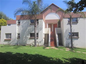 3 Bed Apartment in Bedfordview