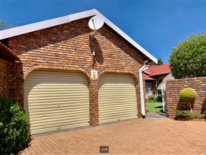 3 Bed Townhouse in Birchleigh
