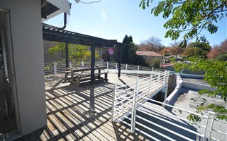 200 m² Commercial space in Blairgowrie