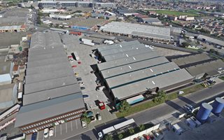 800 m² Industrial space in Parow