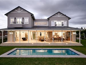 4 Bed House in Waterfall Country Estate