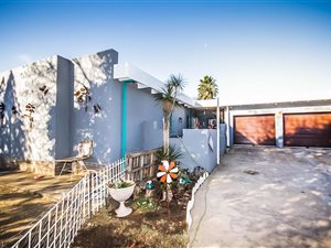 3 Bed House in Amiel Park