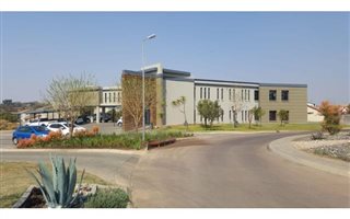 598 m² Land available in Newmark Estate