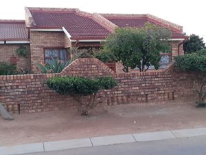 4 Bed House in Soshanguve