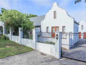 4 Bedroom House in Mill Park