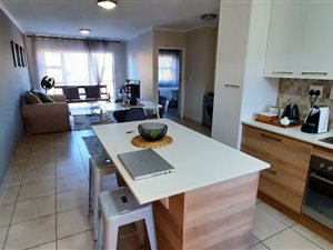 2 Bed Apartment in Montana Park