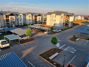 2 Bed Townhouse in Golden Fields Estate
