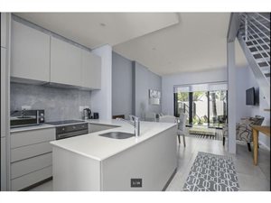 2 Bed Duplex in Rosebank
