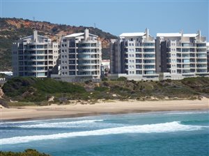 3 Bed Apartment in Diaz Beach