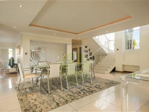 5 Bed House in Thorn Valley Estate