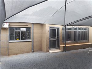 1000 m² Industrial space in Rustenburg Central