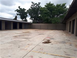 1000 m² Industrial space in Rustenburg Central