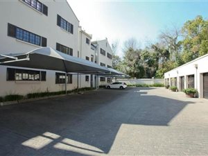 2 Bed Apartment in Oaklands