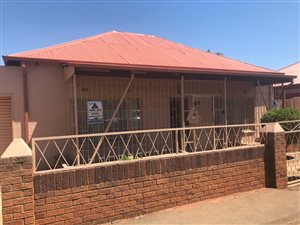 2 Bed House in Newlands