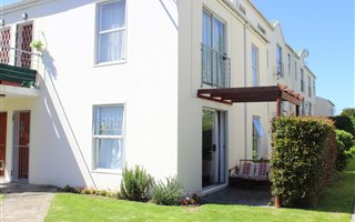 1 Bedroom Flat in Diep River