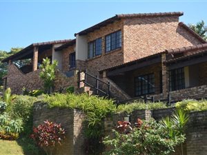 3 Bed Townhouse in Pumula