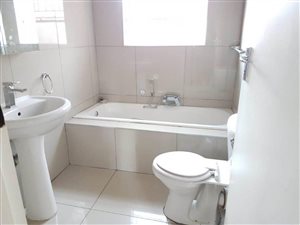 3 Bedroom Apartment in Kelvin