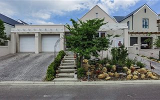 3 Bedroom House in Jamestown