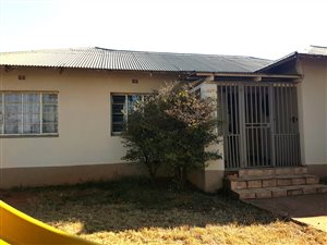 1.7 ha Farm in Hillside AH